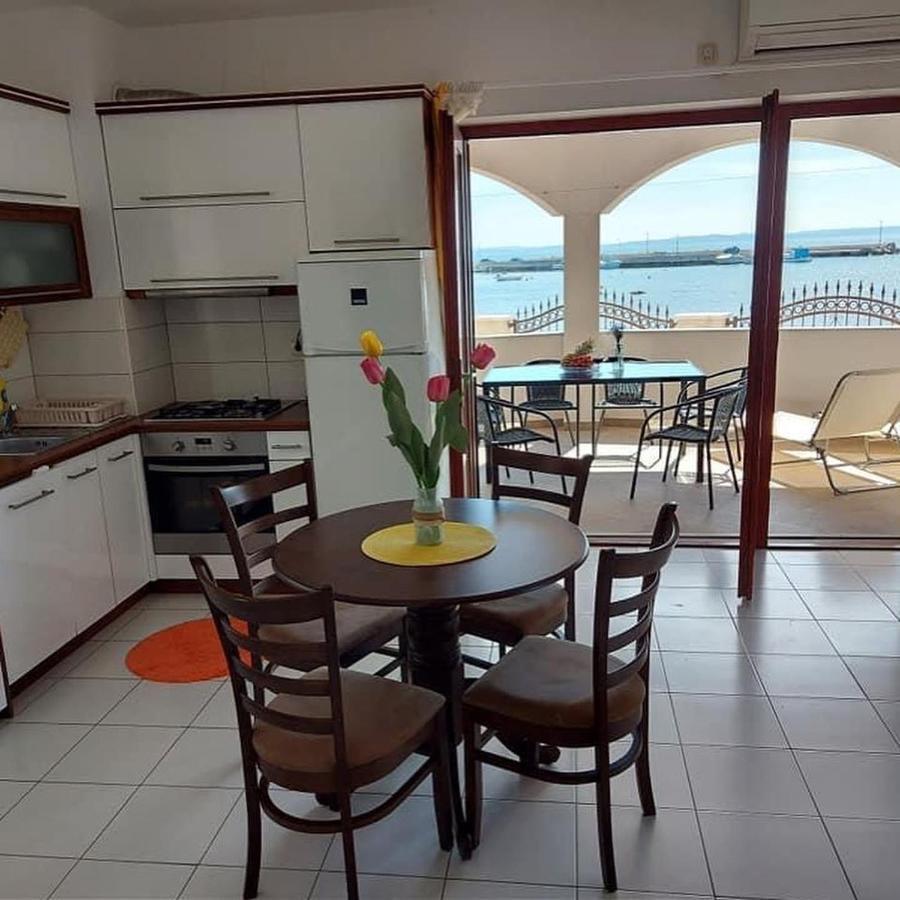 פריבלאקה Apartments Hrestak מראה חיצוני תמונה